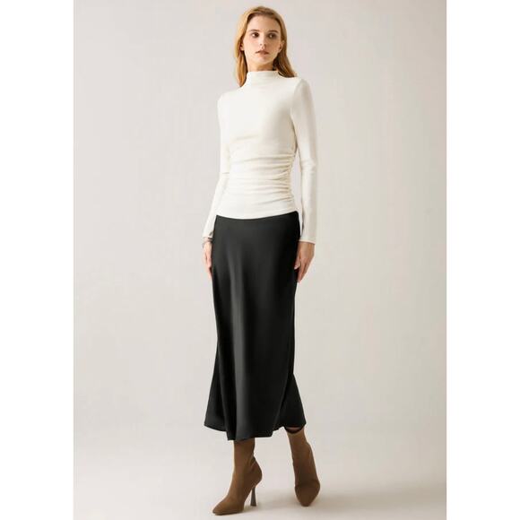 NWT M Thermal Ruched Sides Tuckable Mockneck Top - Picture 1 of 6